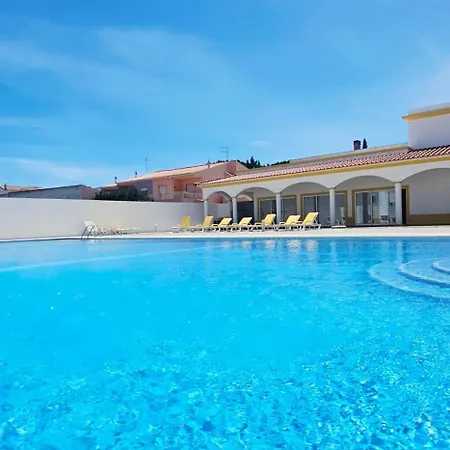 Falesia * 阿尔布费拉